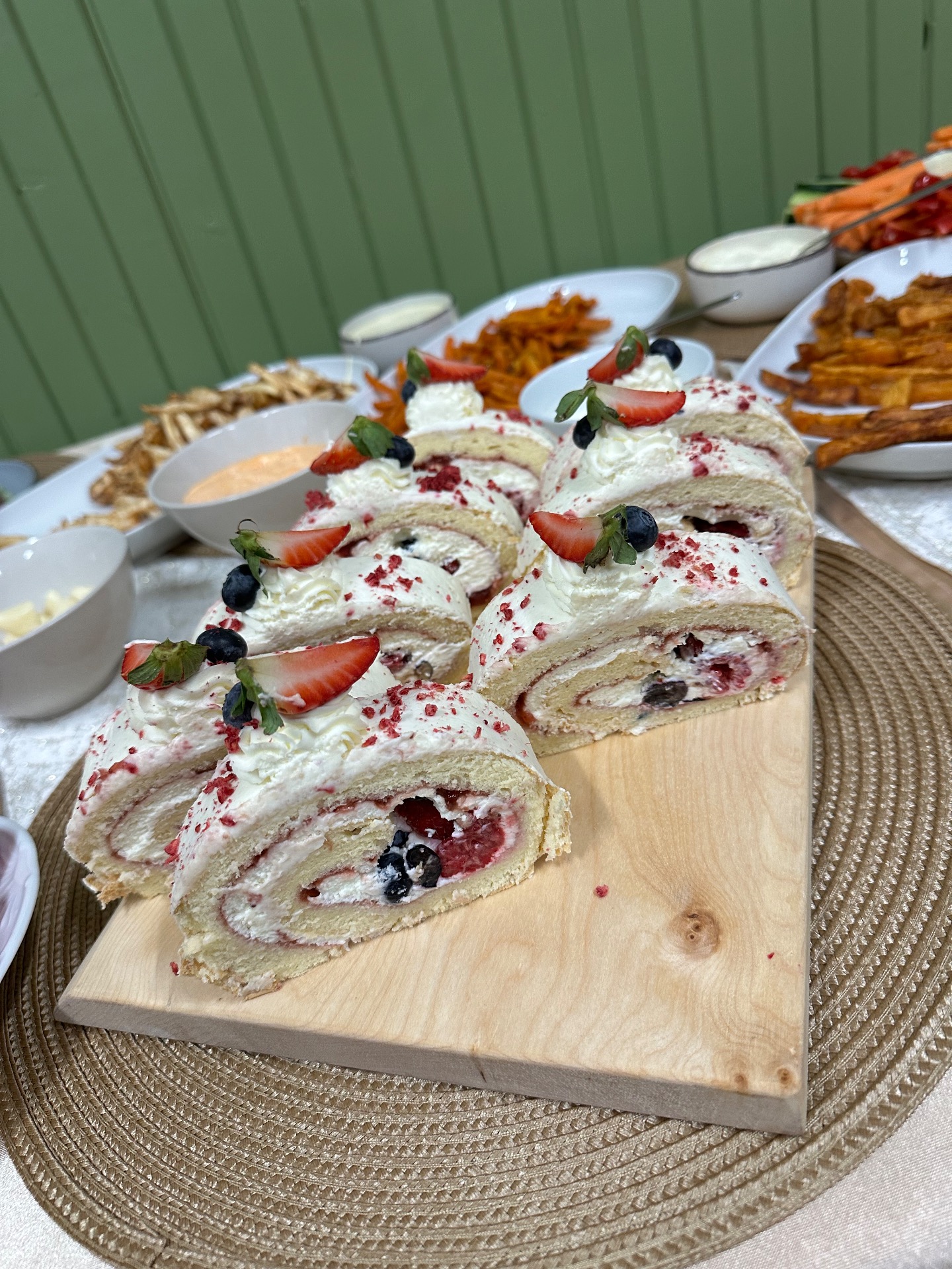 Catering - sladká roláda